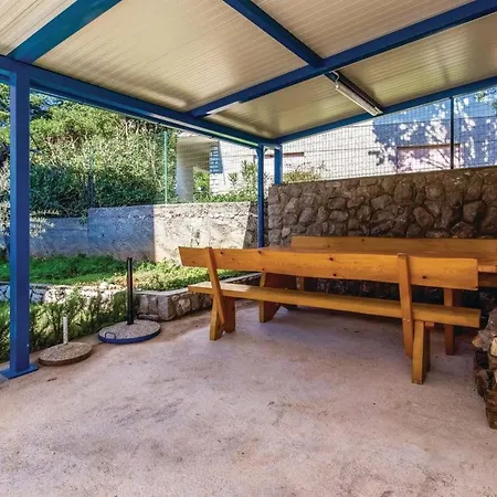 In Mit Grill Und Terrasse By Interhome * Crikvenica