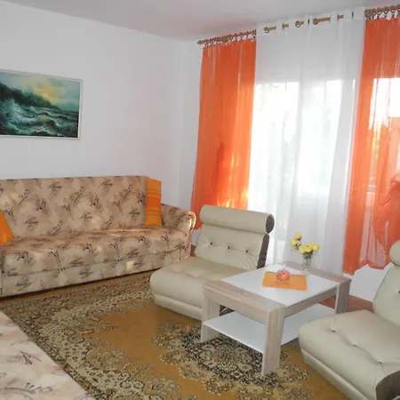 In Mit Grill Und Terrasse By Interhome * Crikvenica