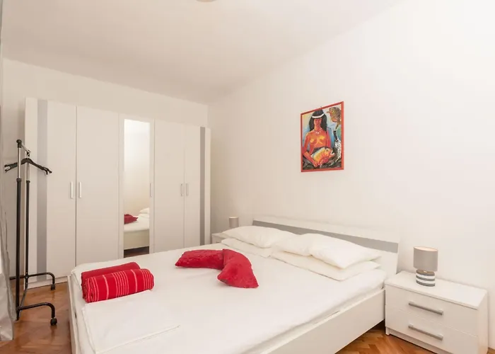 Lägenhet In Crikvenica Mit Grill Und Terrasse By Interhome
